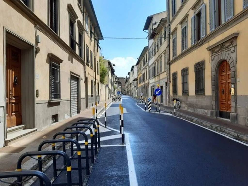 negozio in vendita a Firenze in zona Centro San Frediano
