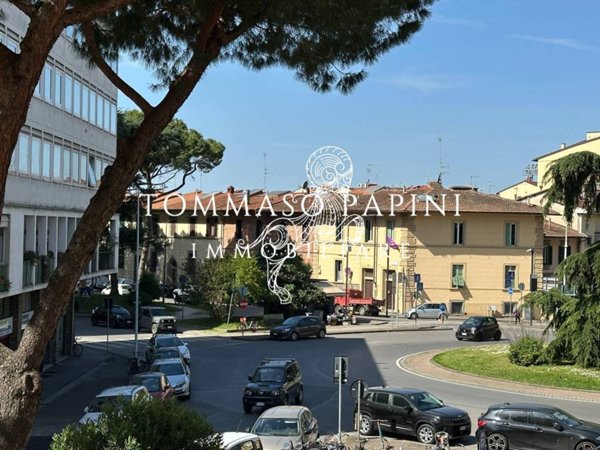 appartamento in vendita a Firenze in zona Coverciano