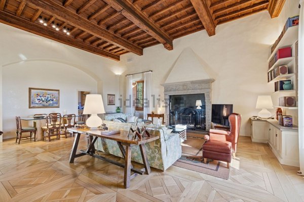 appartamento in vendita a Firenze in zona Galluzzo