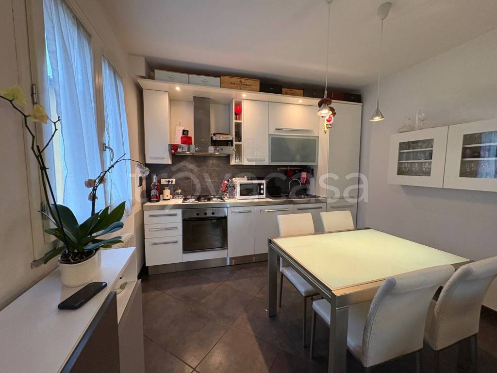 appartamento in vendita a Firenze in zona Serpiolle