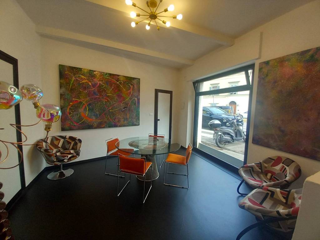 negozio in vendita a Firenze in zona Porta Romana