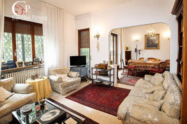 appartamento in vendita a Firenze in zona Campo di Marte