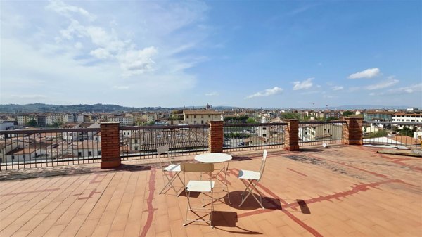 appartamento in vendita a Firenze in zona Campo di Marte