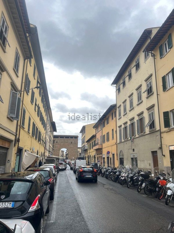 appartamento in vendita a Firenze in zona Pignone