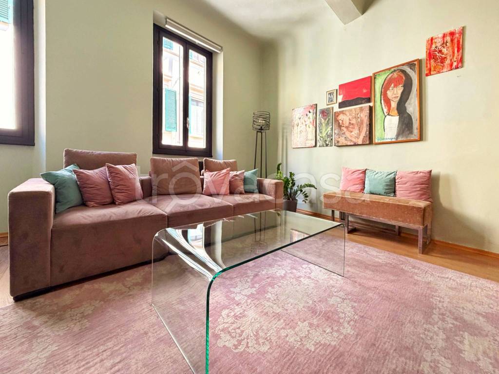 appartamento in vendita a Firenze in zona Centro Santa Croce