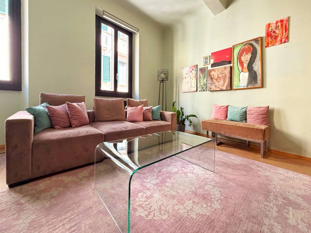 appartamento in vendita a Firenze in zona Centro Santa Croce