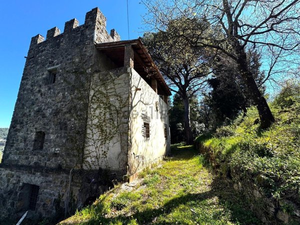 casa indipendente in vendita a Firenze in zona Centro Santa Croce