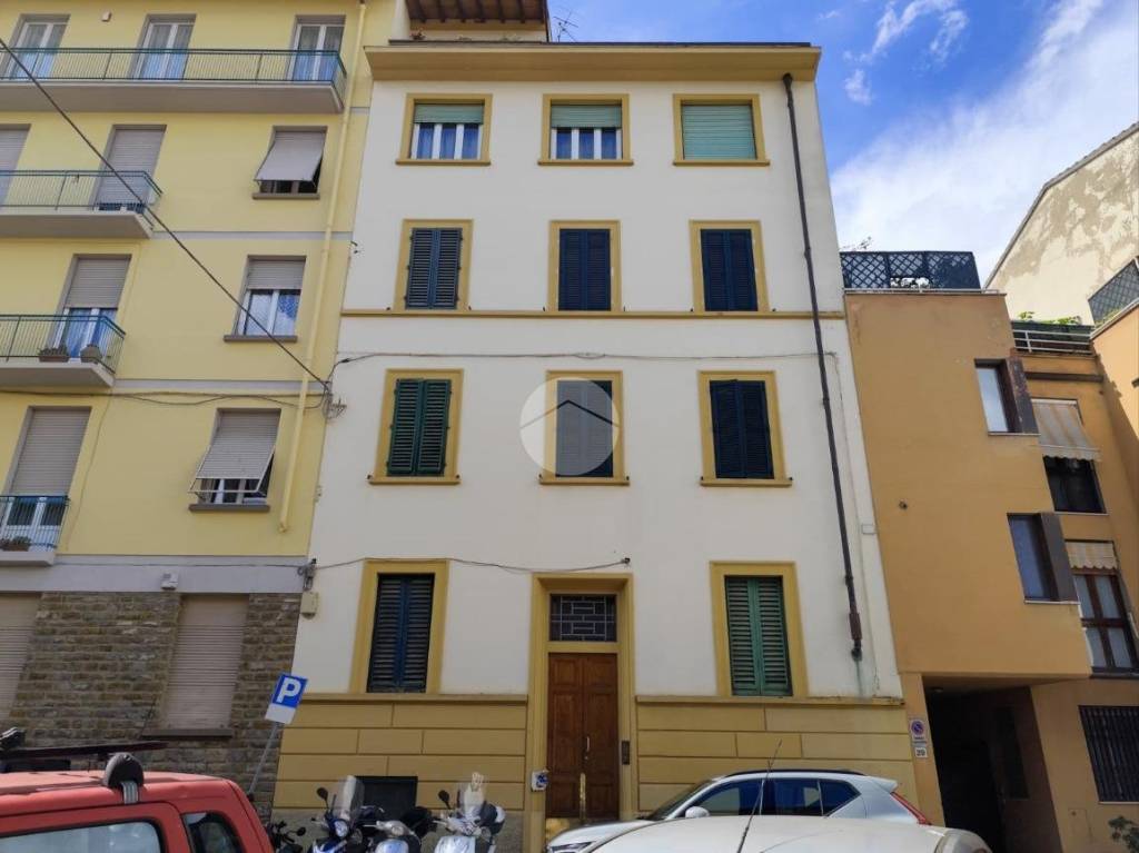 appartamento in vendita a Firenze in zona Coverciano