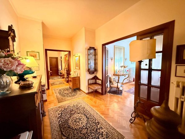 appartamento in vendita a Firenze in zona Campo di Marte