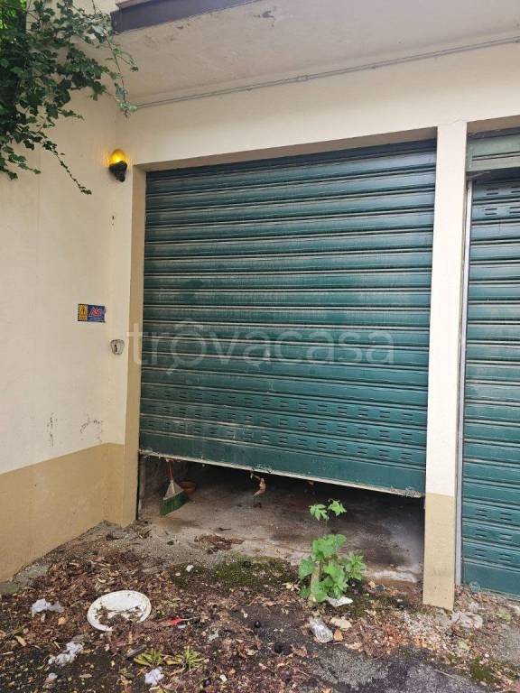 ufficio in vendita a Firenze in zona Statuto