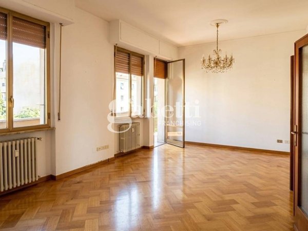 appartamento in vendita a Firenze in zona Statuto