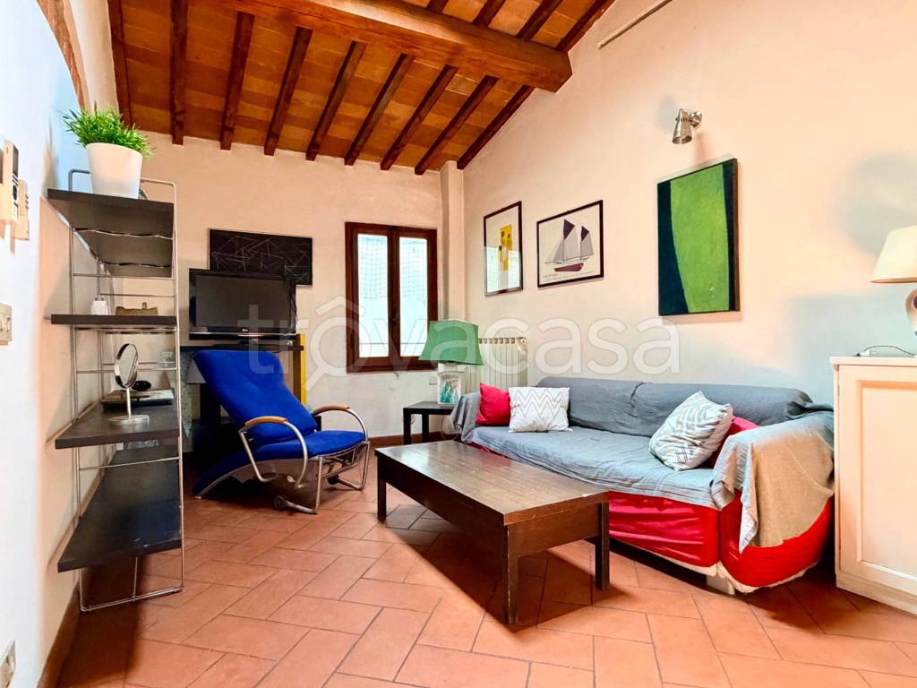 appartamento in vendita a Firenze in zona Centro Santa Maria Novella