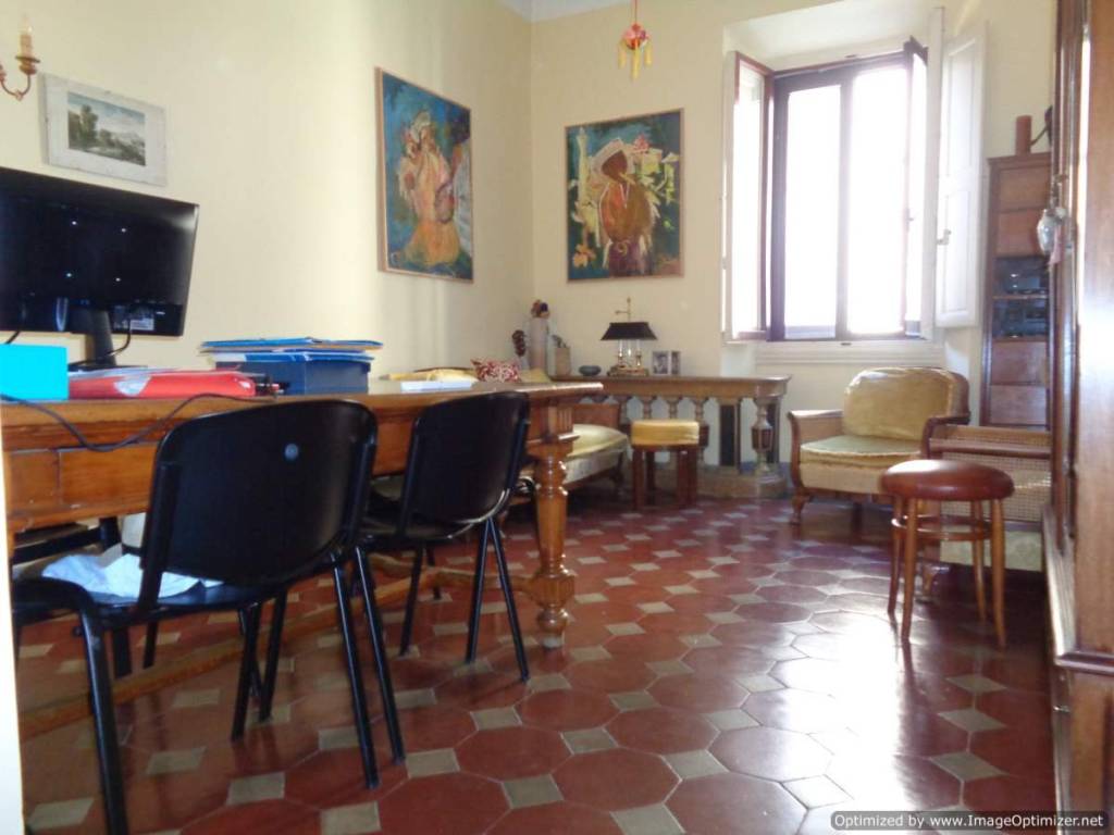 appartamento in vendita a Firenze in zona Serpiolle
