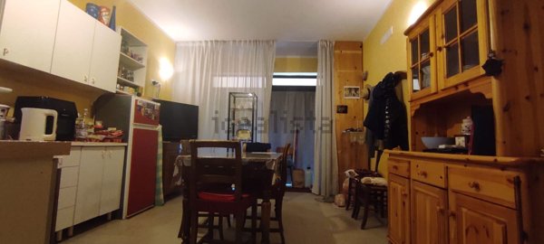 ufficio in vendita a Firenze in zona Isolotto
