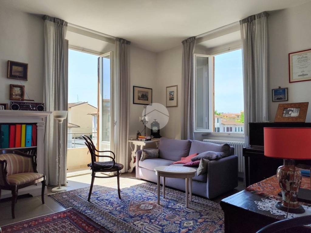 appartamento in vendita a Firenze in zona Campo di Marte