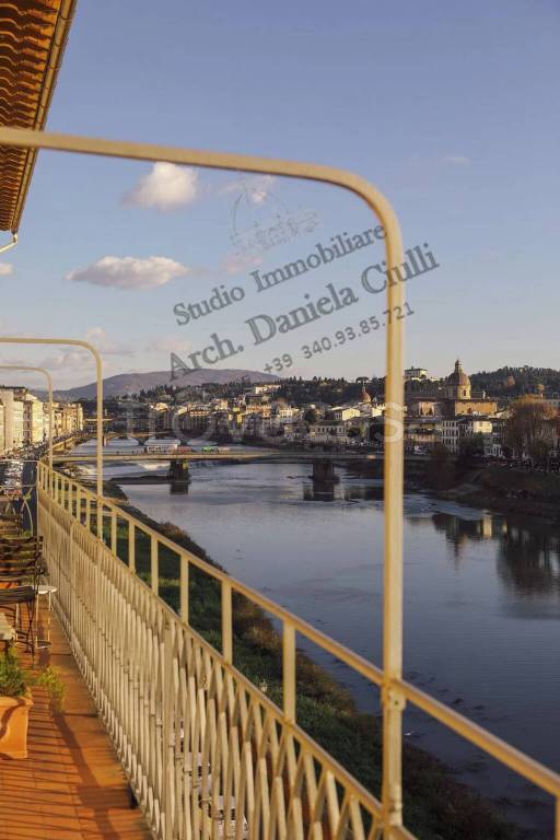 appartamento in vendita a Firenze in zona Ognissanti