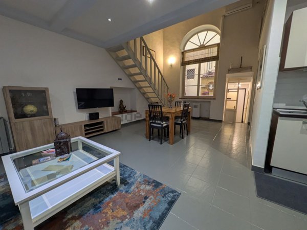 appartamento in vendita a Firenze in zona Centro Santa Maria Novella