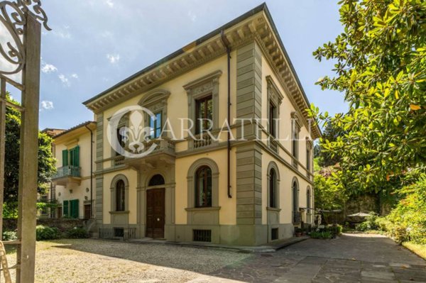 casa indipendente in vendita a Firenze in zona Centro Storico