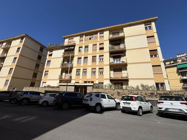 appartamento in vendita a Firenze in zona Campo di Marte