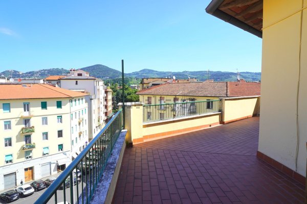 appartamento in vendita a Firenze in zona Coverciano