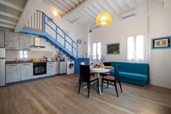 appartamento in vendita a Firenze in zona Centro Santa Croce