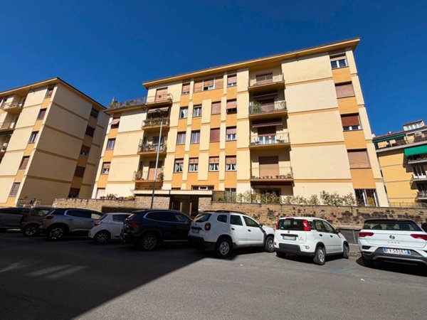 appartamento in vendita a Firenze in zona Campo di Marte