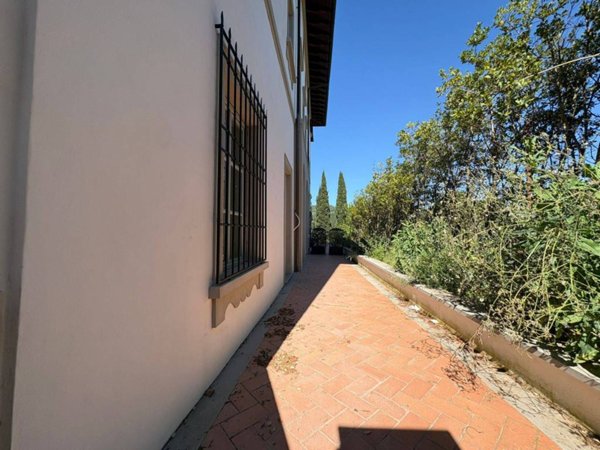 appartamento in vendita a Firenze in zona Coverciano