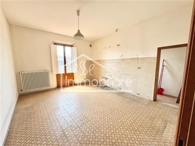 appartamento in vendita a Firenze in zona Statuto