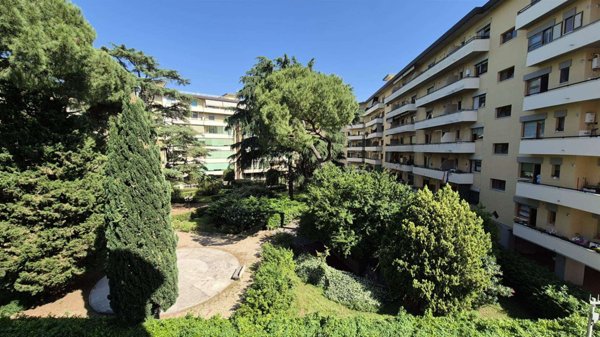 appartamento in vendita a Firenze in zona Isolotto