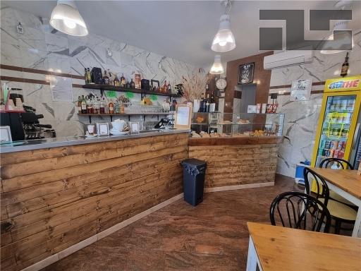 negozio in vendita a Firenze in zona Campo di Marte