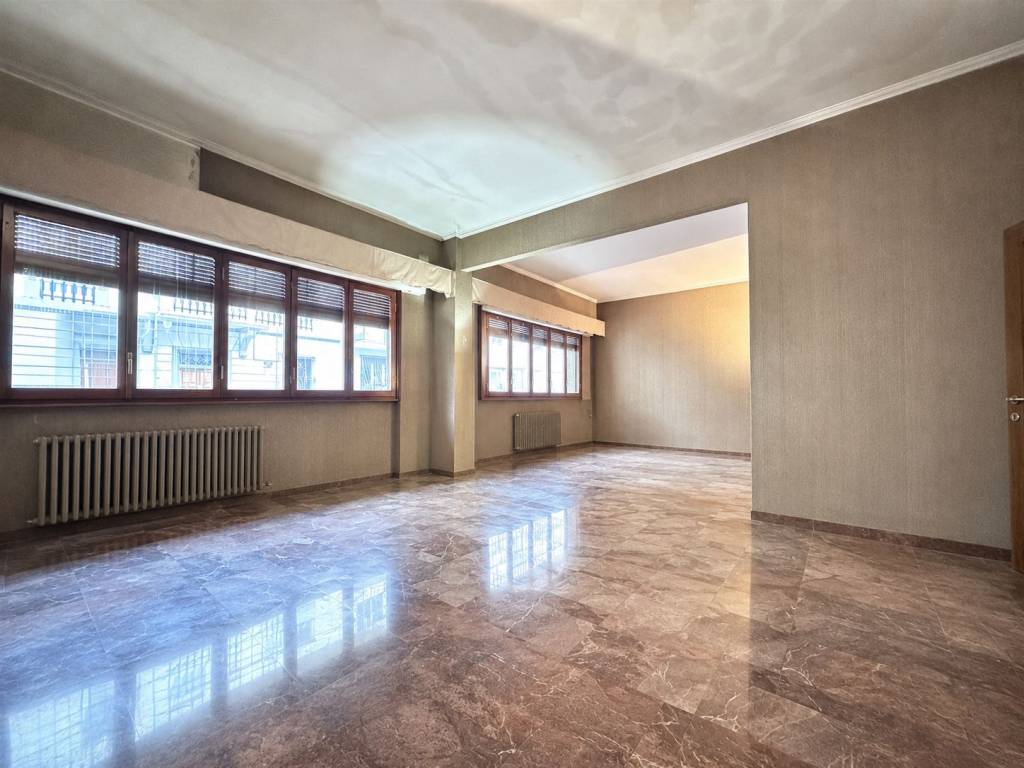 appartamento in vendita a Firenze in zona Campo di Marte