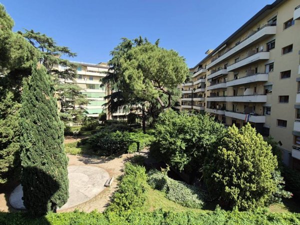 appartamento in vendita a Firenze in zona Isolotto