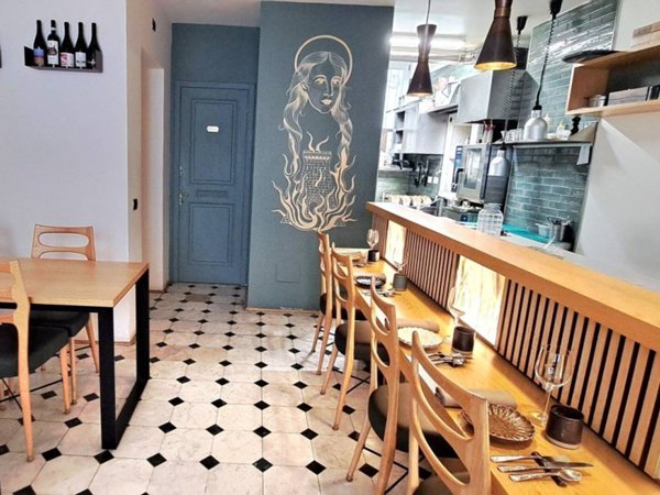 negozio in vendita a Firenze in zona Campo di Marte
