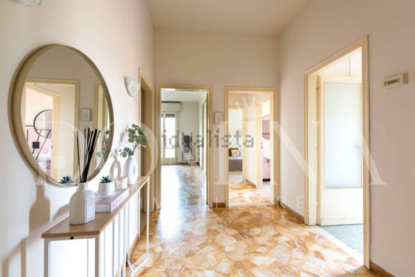 appartamento in vendita a Firenze in zona Campo di Marte