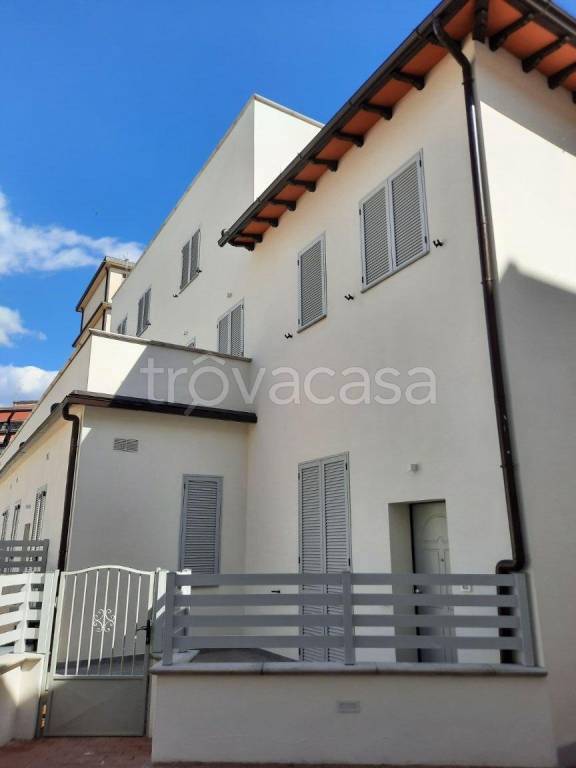 casa indipendente in vendita a Firenze in zona Careggi