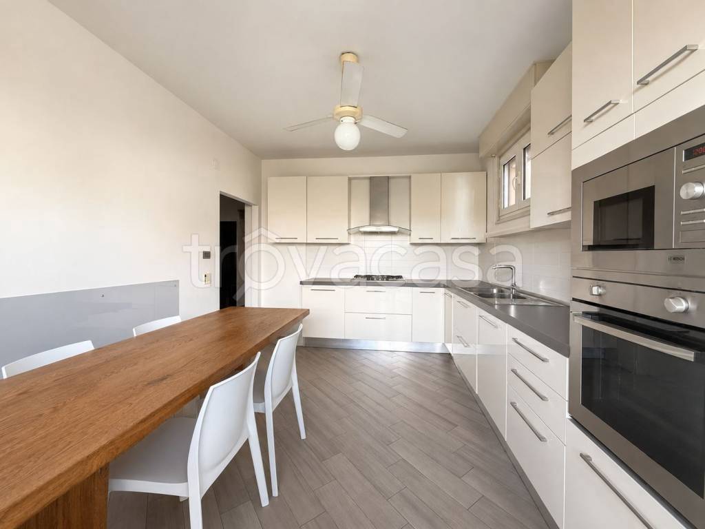 appartamento in vendita a Firenze in zona Cintoia