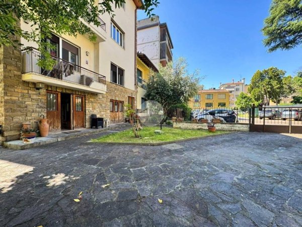 appartamento in vendita a Firenze in zona Soffiano