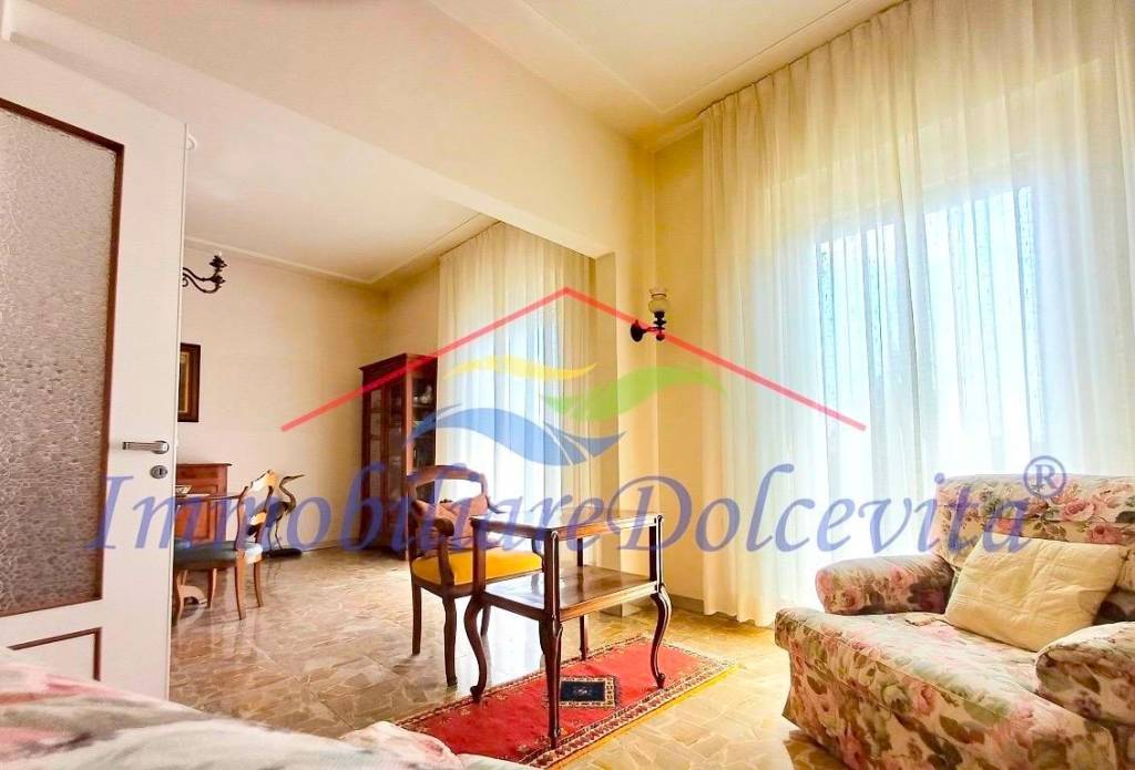 appartamento in vendita a Firenze in zona Campo di Marte