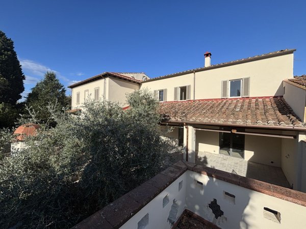 casa indipendente in vendita a Firenze in zona Serpiolle