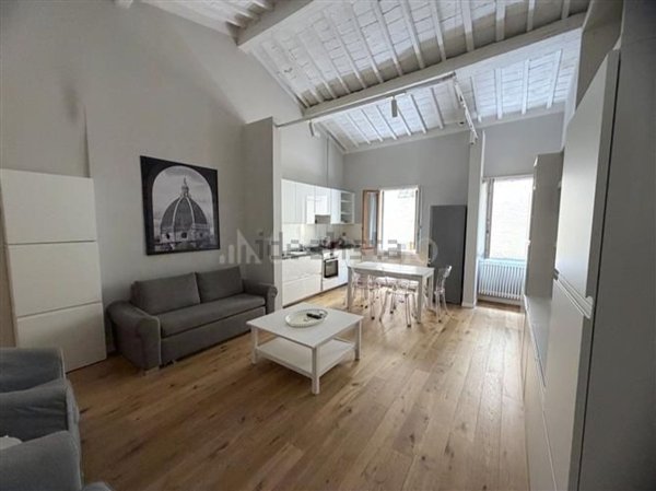 appartamento in vendita a Firenze in zona Centro San Frediano