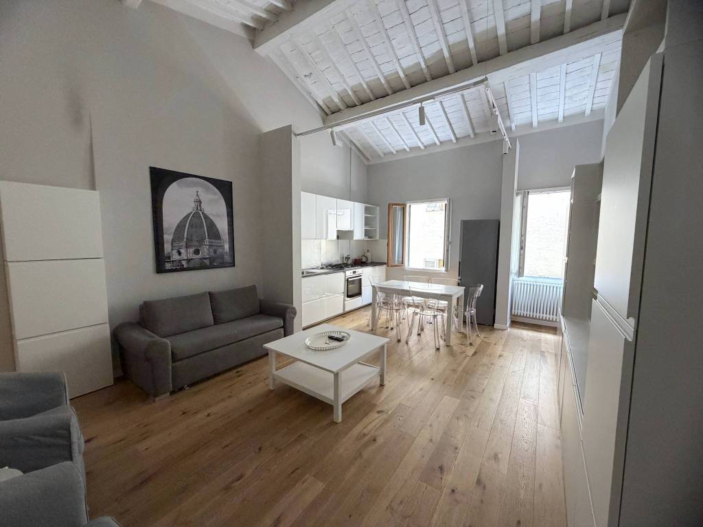 appartamento in vendita a Firenze in zona Centro San Frediano