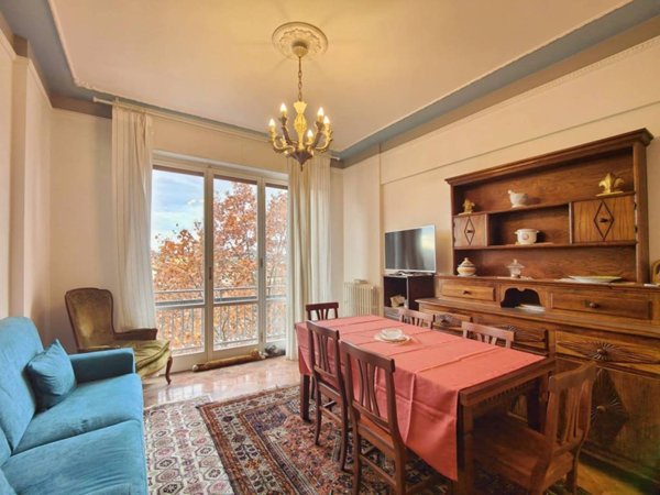 appartamento in vendita a Firenze in zona Campo di Marte