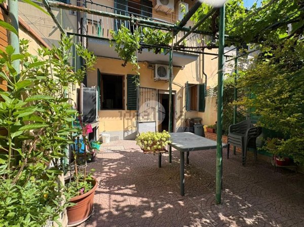 casa indipendente in vendita a Firenze in zona Peretola
