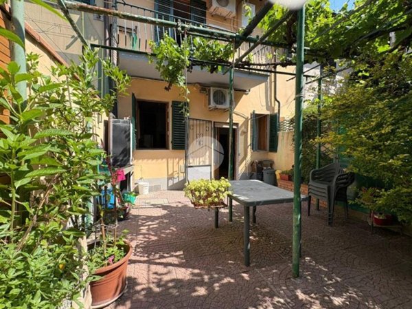 casa indipendente in vendita a Firenze in zona Peretola