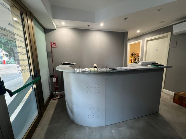 ufficio in vendita a Firenze in zona Careggi