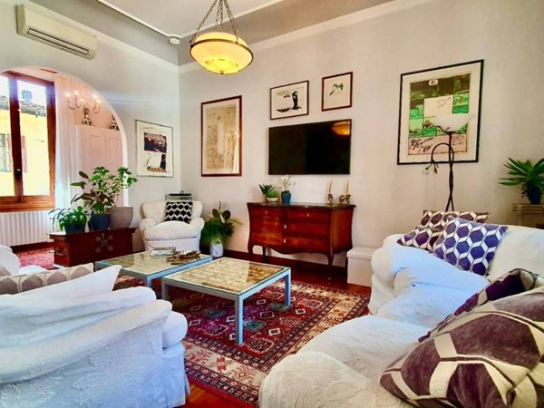 appartamento in vendita a Firenze in zona Centro Santa Croce