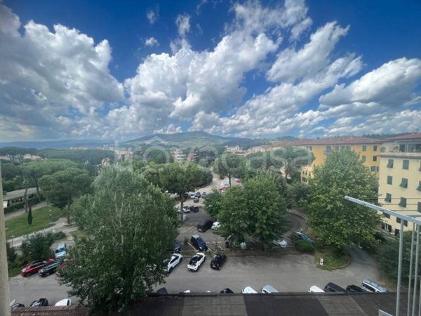 appartamento in vendita a Firenze in zona Statuto