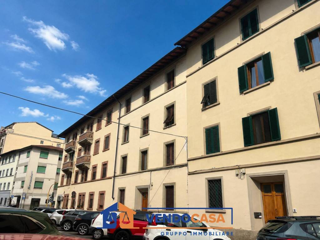appartamento in vendita a Firenze in zona Rifredi