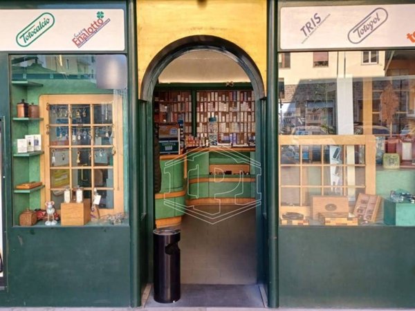 negozio in vendita a Firenze in zona Coverciano