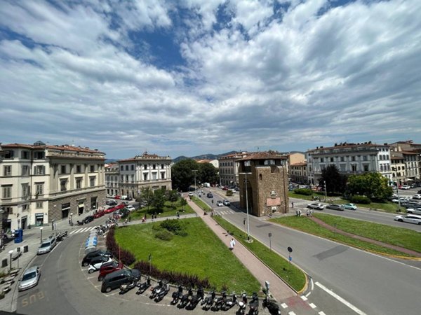 appartamento in vendita a Firenze in zona Centro Santa Croce
